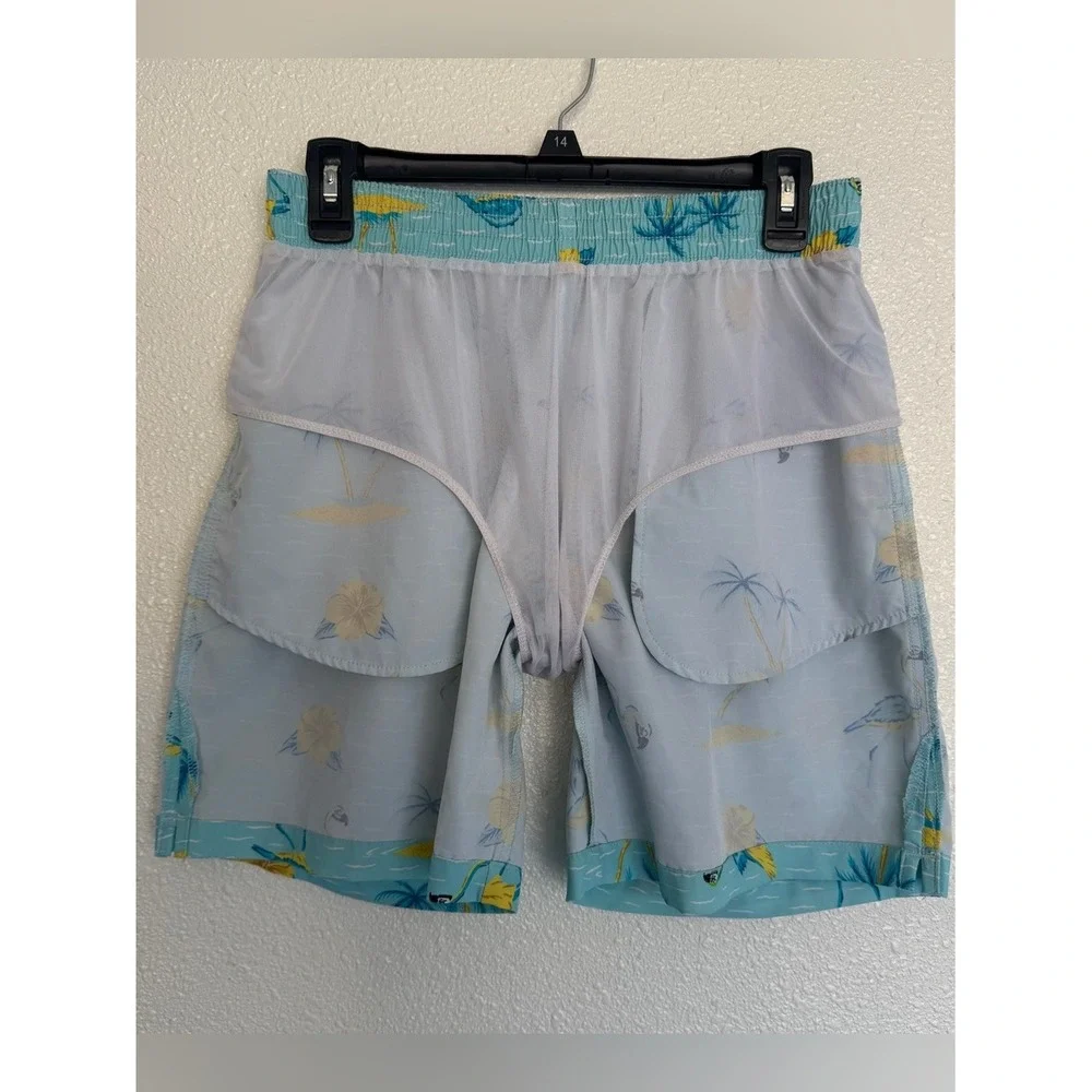 chubbies Mens Medium The Flarrots‎ 7 Inch Swim Trunk Aqua Flamingo and Hibiscus